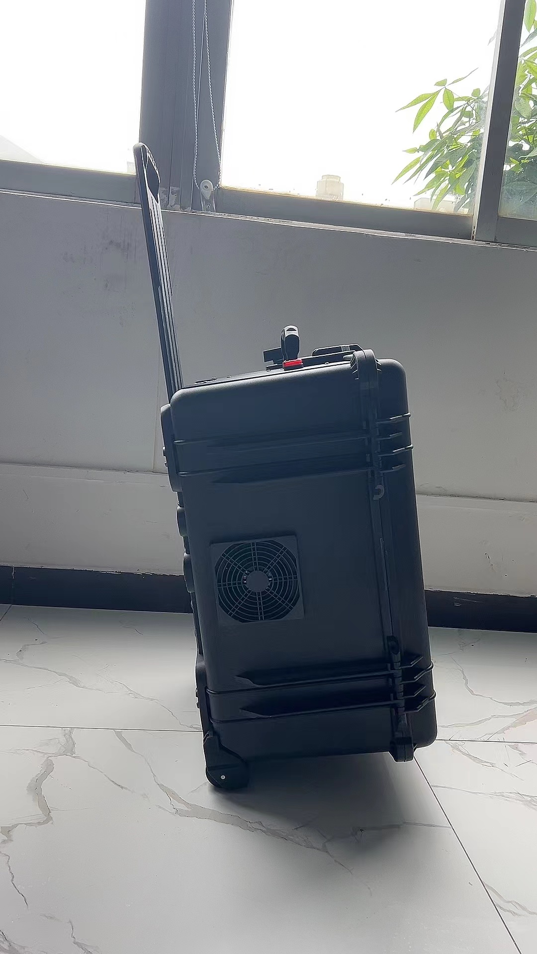 海东手拉箱型移动通信干扰器